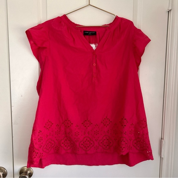 Lane Bryant hot pink Flutter Sleeve eyelet Woven Front button Top 18/20 plus - Picture 2 of 7